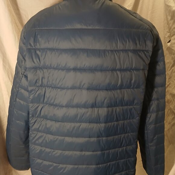 Amazon Essentials Mens light blue Puffer jacket size XL/EG/TG - Picture 3 of 4